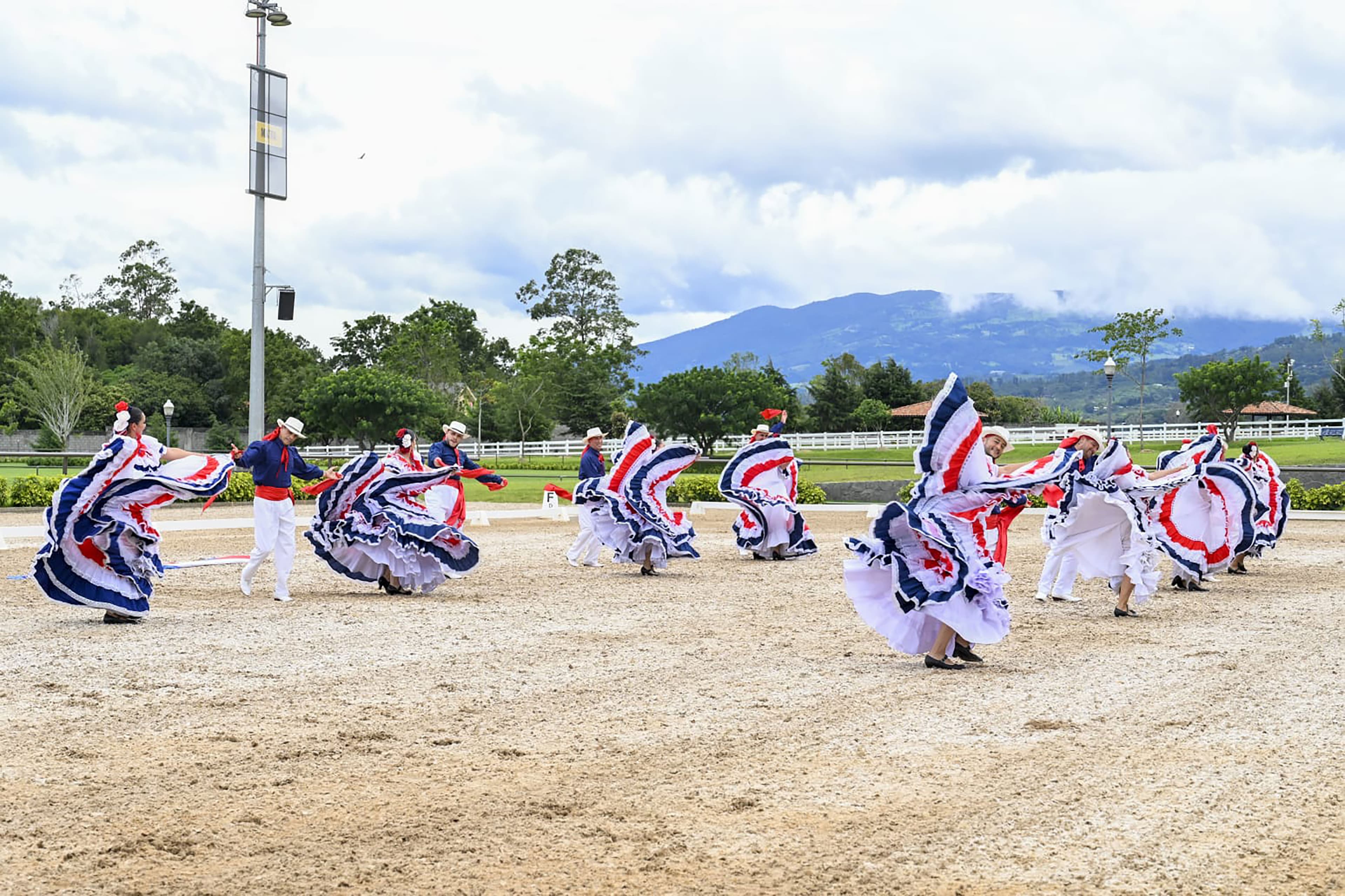 Cultural dance event in Barva